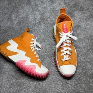 Size 9.5M/11W Converse Run Star Motion CX (Chuck Taylor)